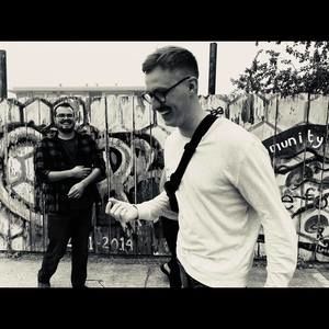 Meet your Posher, Bruce